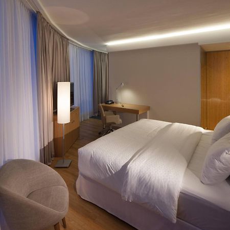 Four Points by Sheraton Panoramahaus Dornbirn Bagian luar foto