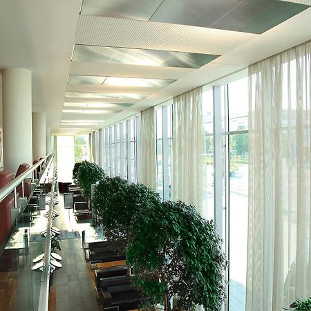 Four Points by Sheraton Panoramahaus Dornbirn Bagian luar foto