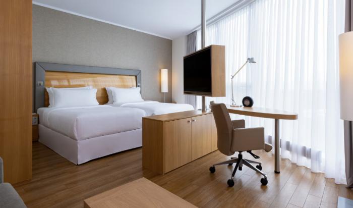 Four Points by Sheraton Panoramahaus Dornbirn Ruang foto