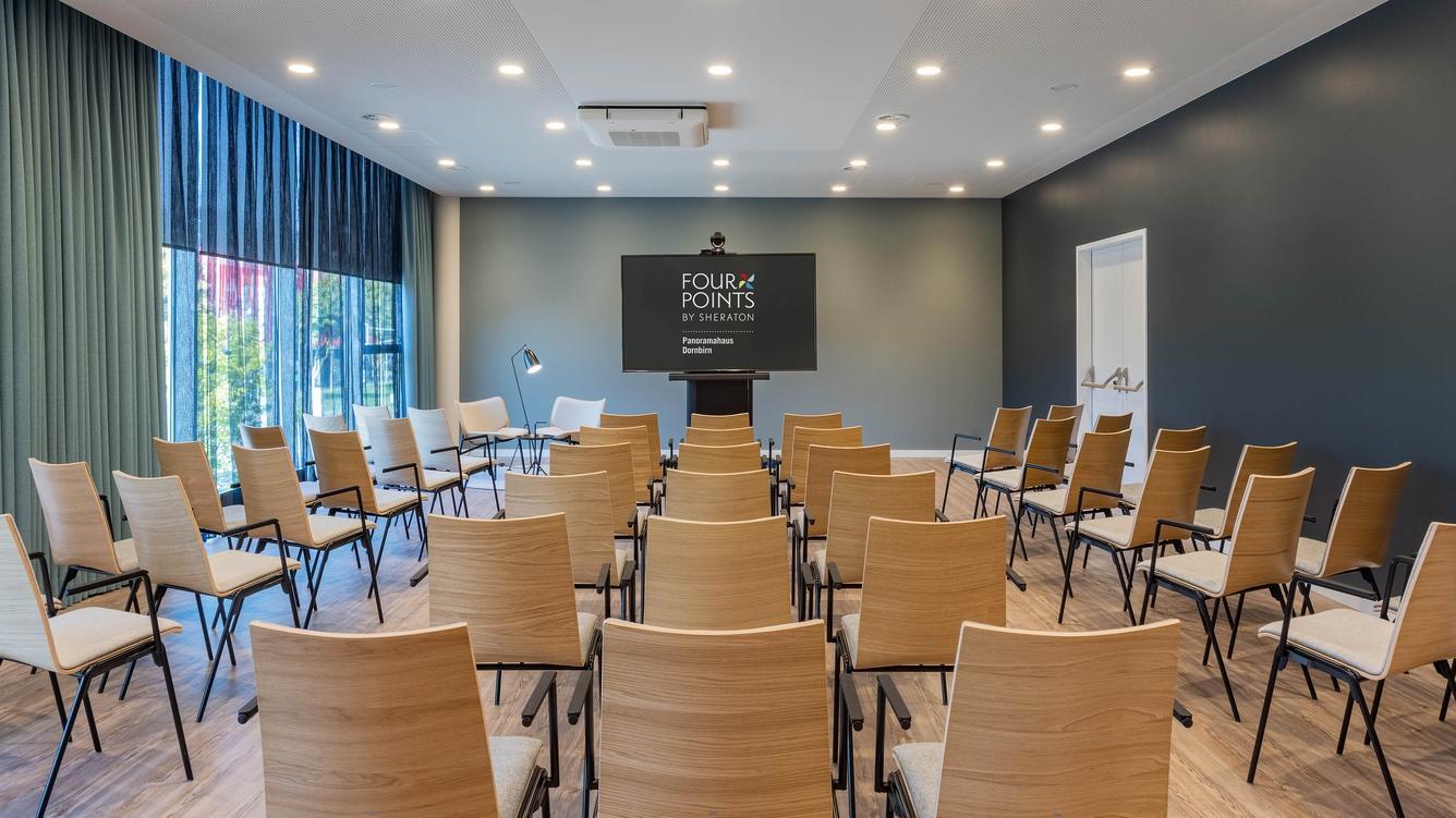 Four Points by Sheraton Panoramahaus Dornbirn Bagian luar foto