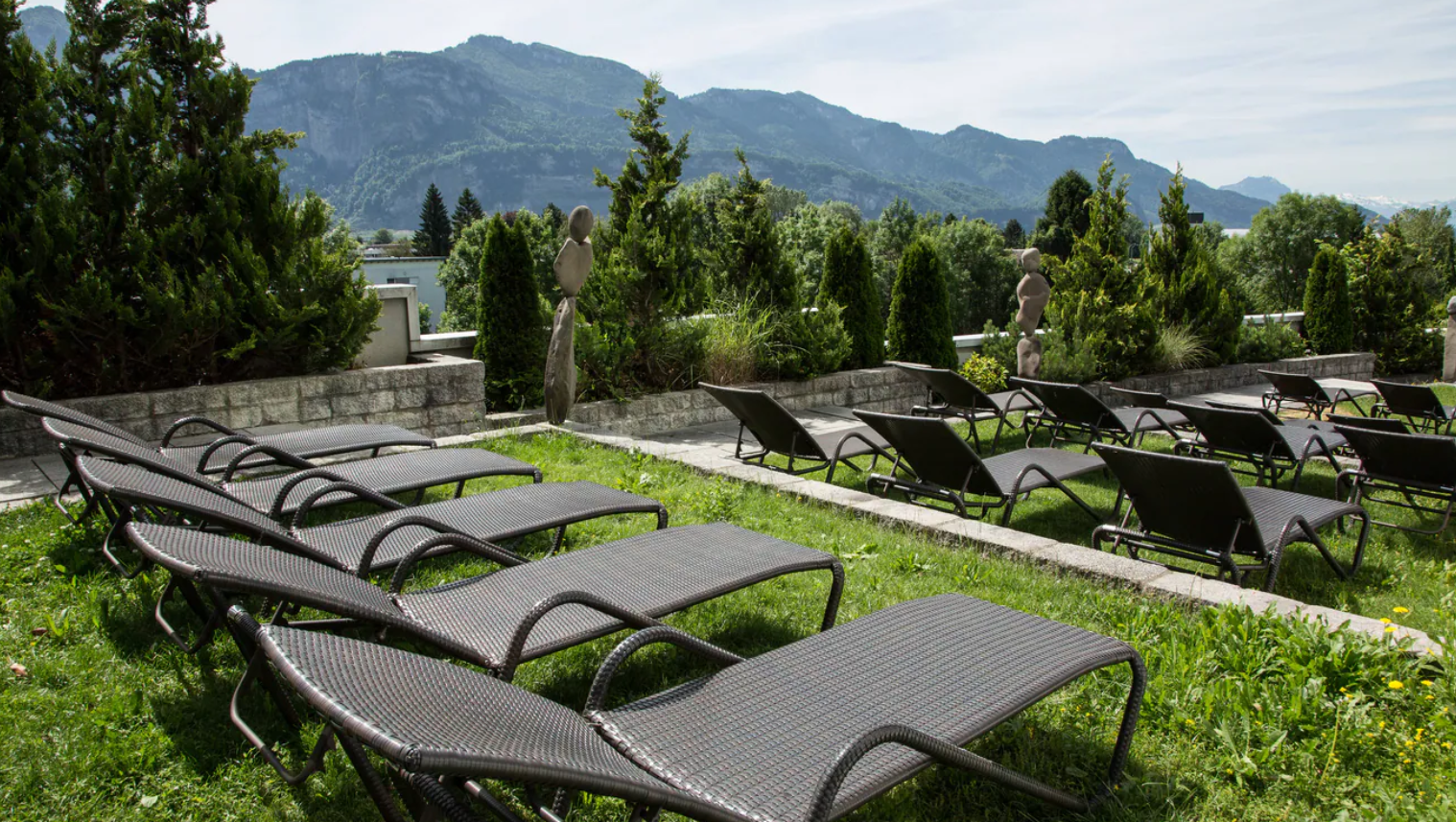 Four Points by Sheraton Panoramahaus Dornbirn Bagian luar foto